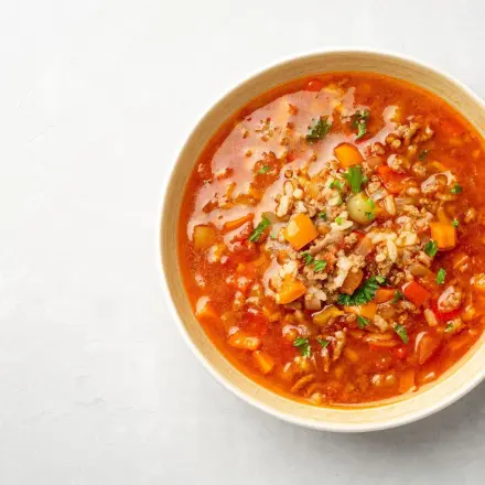 Reitersuppe mit Hackfleisch und Ananas