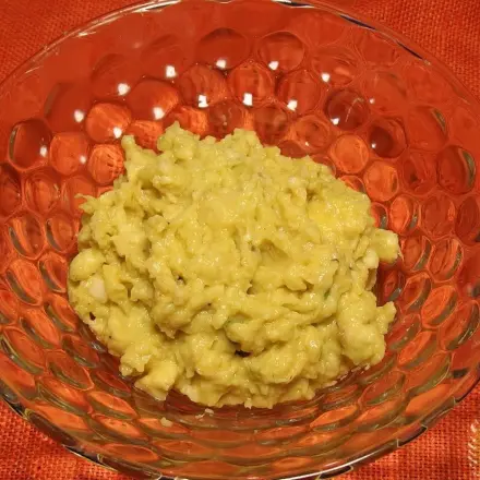 Einfache und schnelle Avocadocreme