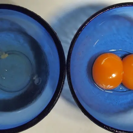 Eiweiß und Eigelb trennen: Lockerer Kuchen