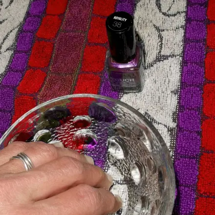 Haltbarer Nagellack mit Essig