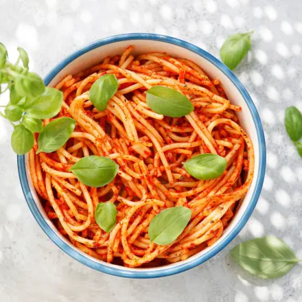 Schnelles Nudelgericht aus der Pfanne