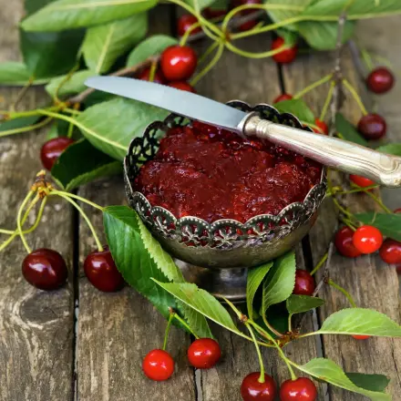 Eine Sorte Kirschen - 3 Sorten Marmelade