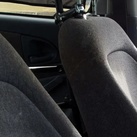 Alte und verschmutzte Autositze reinigen