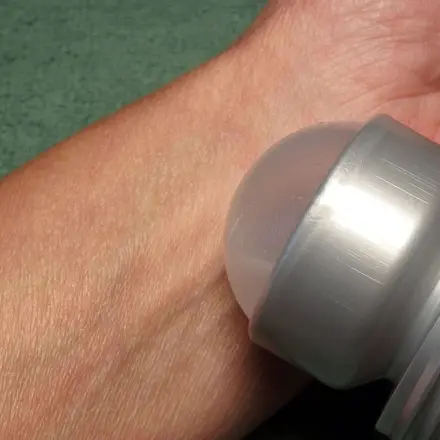 Mückenstich - Deoroller hilft