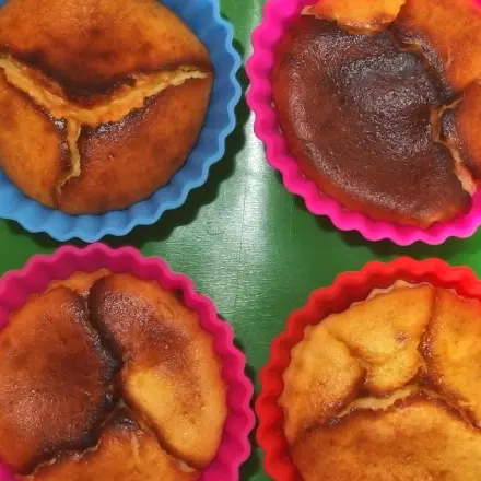 Käsekuchen schneller in Förmchen backen