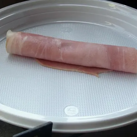 Wespen mit Fleisch vertreiben