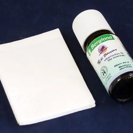 Verstopfte Nase bei einer Erkältung? Teebaumöl!