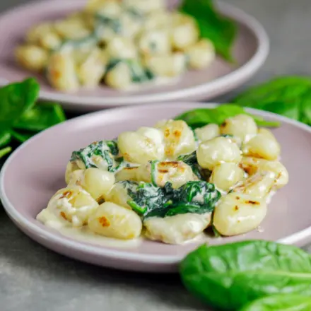 Gnocchi mit Spinat und Mozzarella