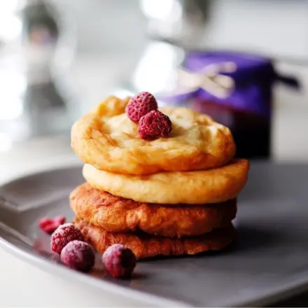Italienische Frittelle (ausgebackene süße kleine Fladen)