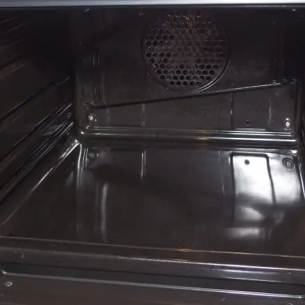 Backofen reinigen leicht und schnell gemacht
