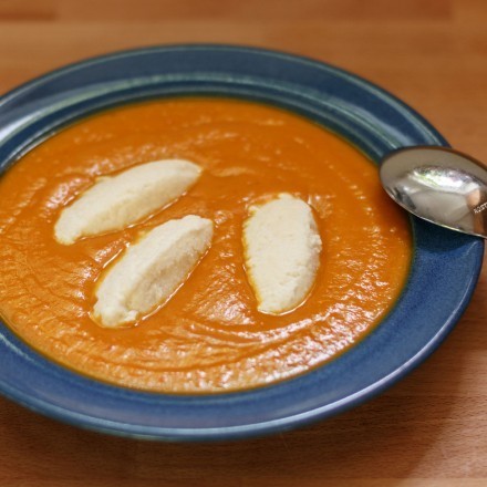 Kürbis-Kokos-Suppe