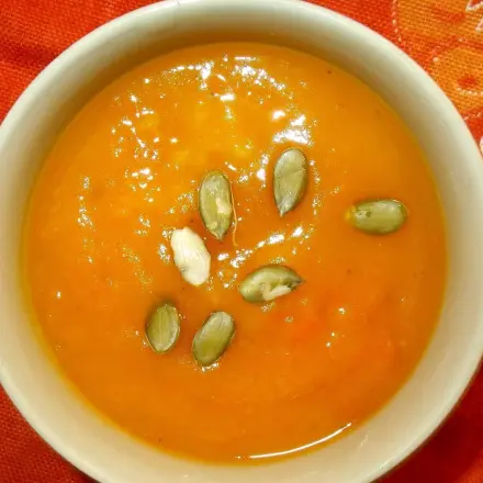 Möhren-Kürbissuppe