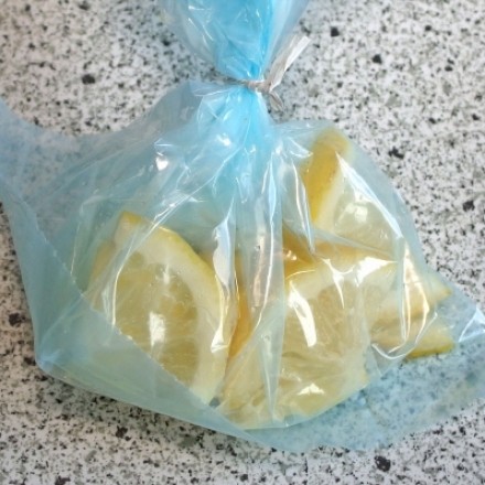 Zitrone schimmelt schnell - einfrieren