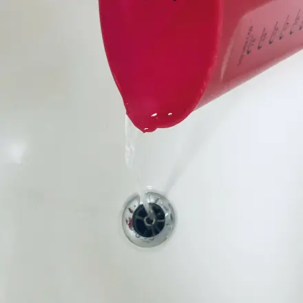 Hart gewordenes Abflussfrei lösen