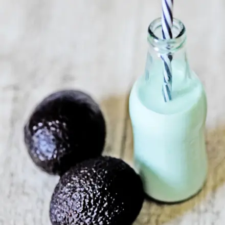 Avocado-Kokos-Vanille-Smoothie