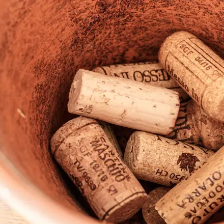 Einfache Drainage für Blumenkübel oder Balkonkästen