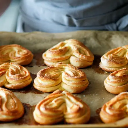 Muskatnuss im Hefegebäck