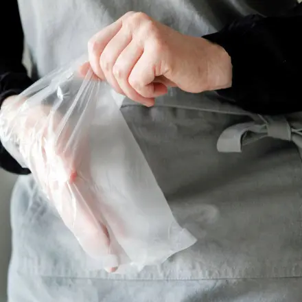 Praktischer Ersatz für Einweghandschuhe beim Kuchenbacken