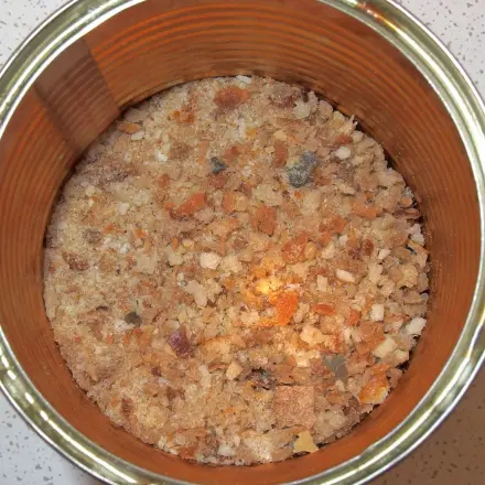 Exotisches, günstiges Paniermehl