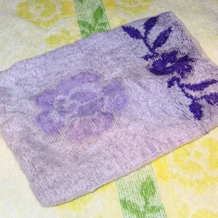 Kalter Waschlappen gegen Kopfschmerzen