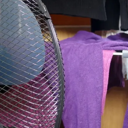 Wäsche trocknen im Winter mit Ventilator