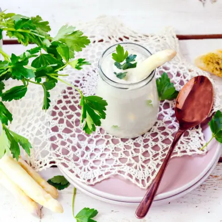 Spargelsuppe - ein einfaches Rezept für eine Vorspeise