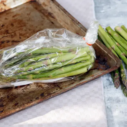Spargel im Backofen garen