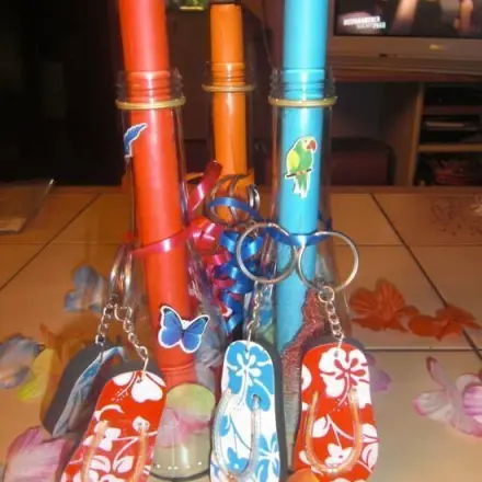 Flaschenpost als Einladung zur Hawaii-/Sommerparty