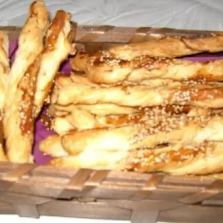 Salz- und Sesamstangerl