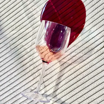 Rotweinflecken entfernen