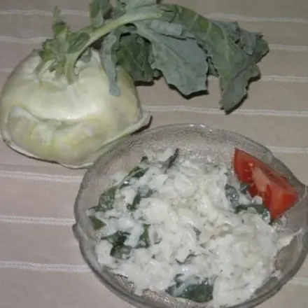 Kohlrabisalat (ca. 4 Portionen)