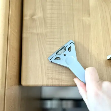 Fettbelag in der Küche entfernen