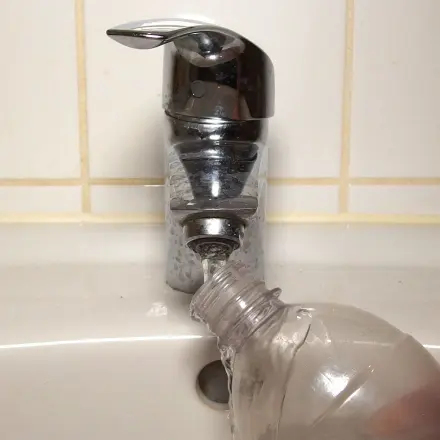 Trinkflasche im Flug-Handgepäck: so geht es doch