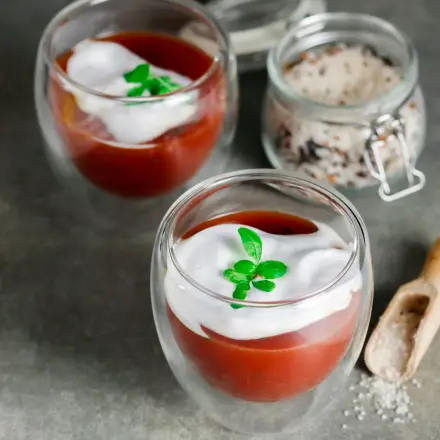 Tomatencappuccino: Erfrischend an heißen Tagen