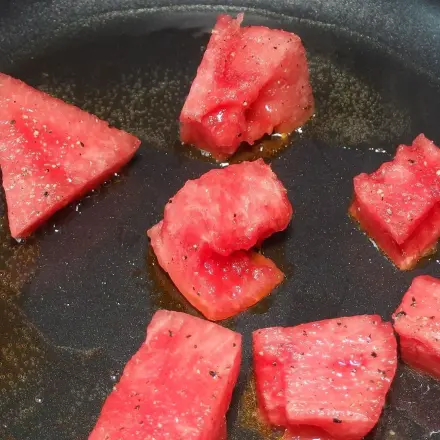 Eine etwas andere Beilage - gebratene Melonenbriketts