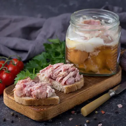 Putensauerfleisch aus der Oberkeule