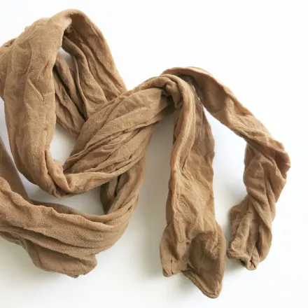 Strümpfe nicht nur zum Tragen und Flicken gut: Fenster putzen