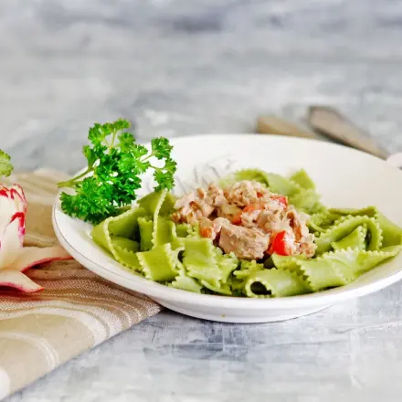 Bandnudeln mit Thunfischsauce