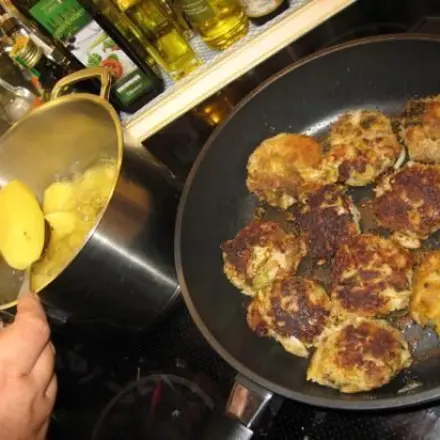 Wirsingfrikadellen mit Hack