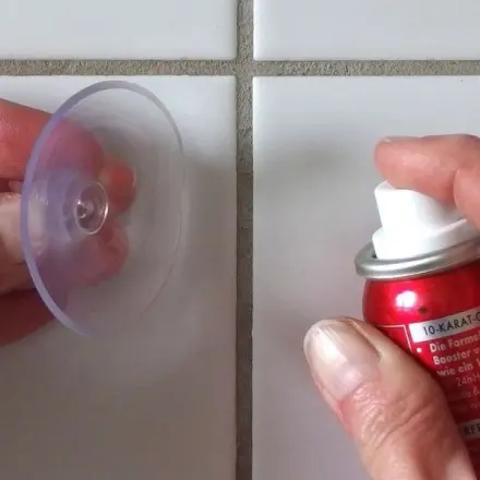 Saugnäpfe sicher befestigen mit Haarspray