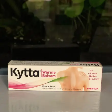 Zu viel Wärmesalbe erwischt: Entfernen mit Speiseöl