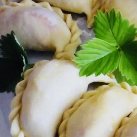 Pierogi z Kapusta i Grzybami - Polnische Maultaschen