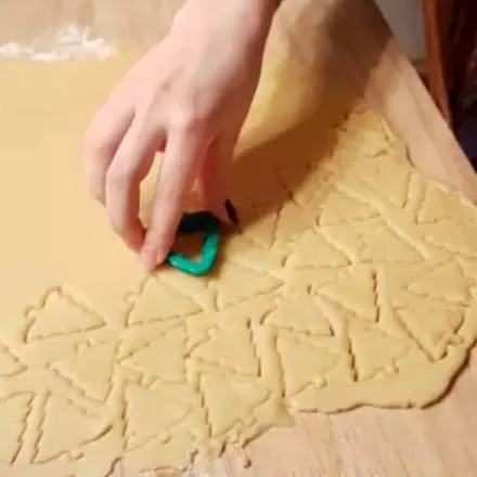 Weihnachtsplätzchen einfacher ausstechen - Zeit sparen