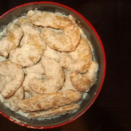 Dinkel-Vanillekipferl