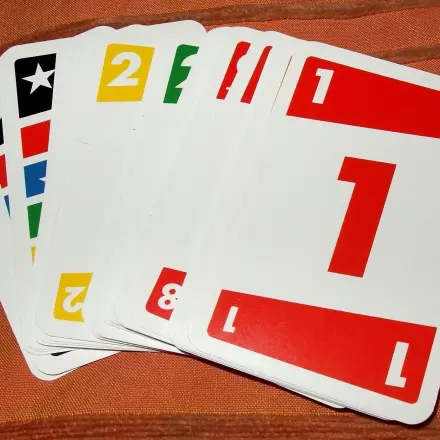 Spielkarten "erneuern"/reinigen: mit Kölnisch-Wasser