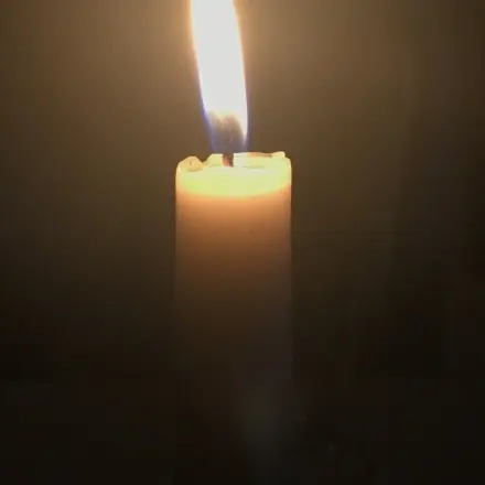 Kerzen löschen, ohne zu spritzen