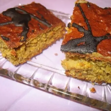 Saftiger Ananas-Möhrenkuchen