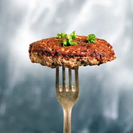 Frikadellen werden saftiger mit Quark oder Frischkäse