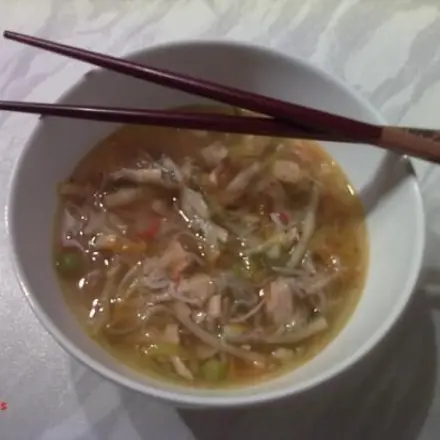 Fernöstliche Erkältungssuppe - auch für Gesunde!