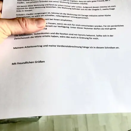 Briefe, Schularbeiten oder andere Schriftstücke auf Fehler überprüfen